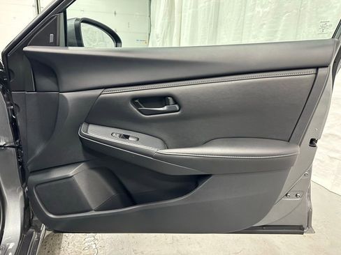 Used 2025 Nissan Sentra S image 48