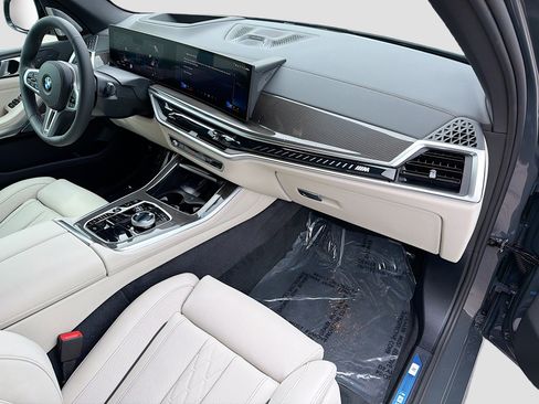 New 2026 BMW X5 M60i AWD/4WD image 13