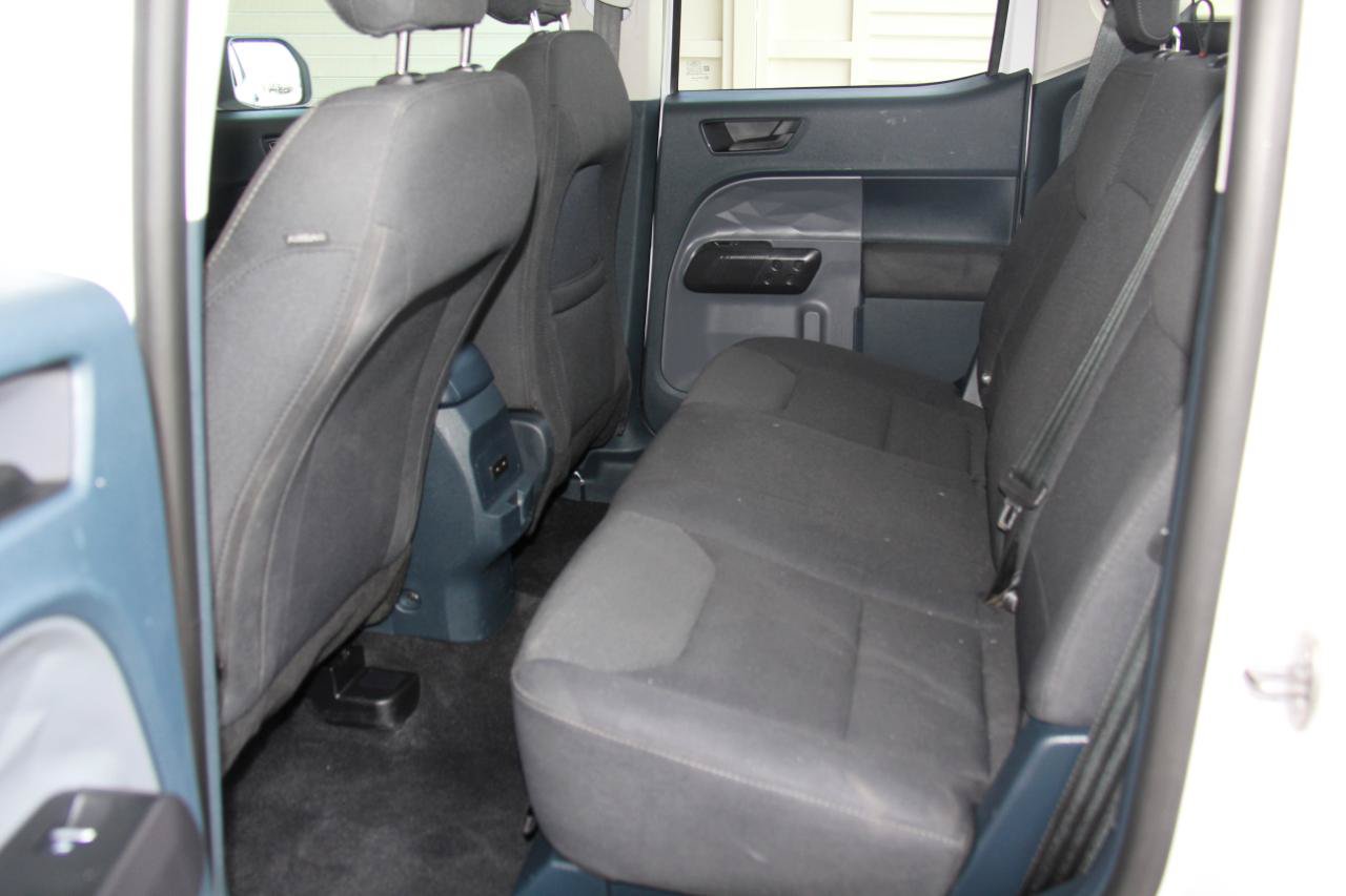 Used 2025 Ford Maverick XL w/ Equipment Group 102A AWD/4WD image 22