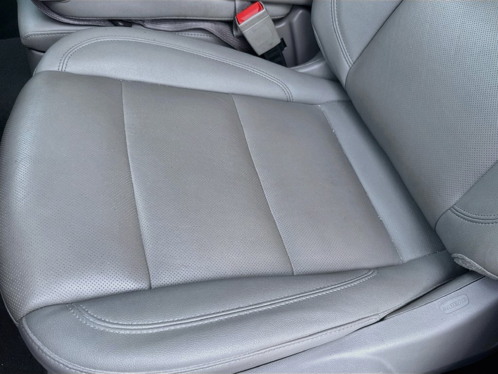 Used 2025 GMC Sierra 1500 SLT RWD image 19