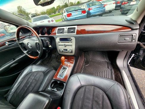 Used 2009 Buick Lucerne Super image 19