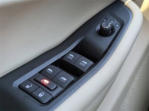 New 2025 Jeep Grand Cherokee Limited image 25