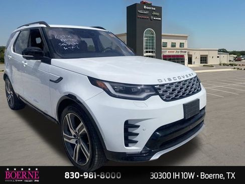 Used 2023 Land Rover Discovery Metropolitan Edition AWD/4WD image 7