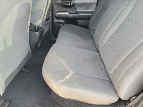 Used 2020 Toyota Tacoma SR5 image 30