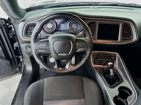 Used 2022 Dodge Challenger R/T Scat Pack image 22