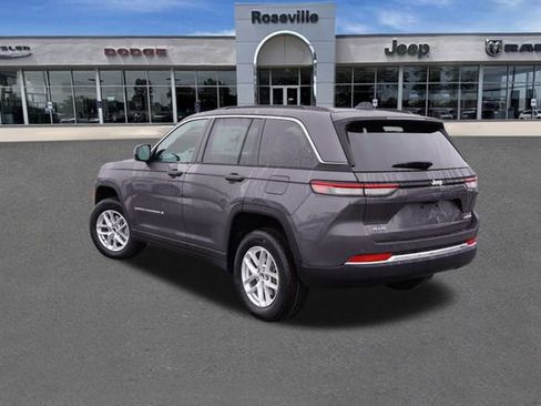 New 2025 Jeep Grand Cherokee Laredo X image 5