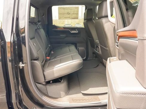 New 2026 GMC Sierra 1500 Denali w/ Denali Reserve Package AWD/4WD image 13