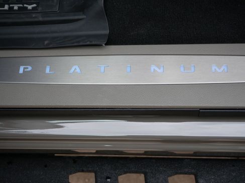 New 2026 Ford F250 Platinum w/ Platinum Plus Package AWD/4WD image 22