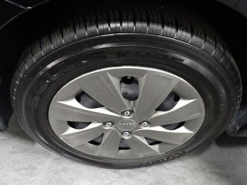 Used 2020 Kia Rio S FWD image 20