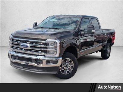 New 2025 Ford F350 Lariat w/ FX4 Off-Road Package