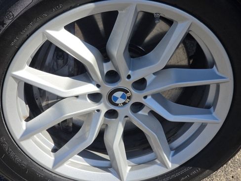 Used 2021 BMW X5 xDrive45e image 20