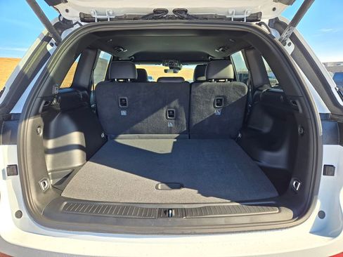 New 2026 Jeep Grand Cherokee Laredo image 27