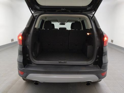 Used 2019 Ford Escape SE FWD image 29