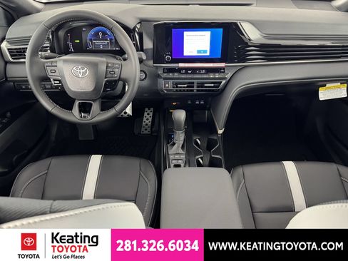 New 2026 Toyota Camry SE w/ Convenience Package FWD image 7