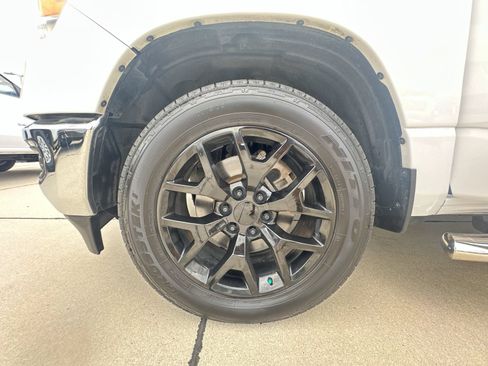 Used 2019 RAM 1500 Big Horn AWD/4WD image 34