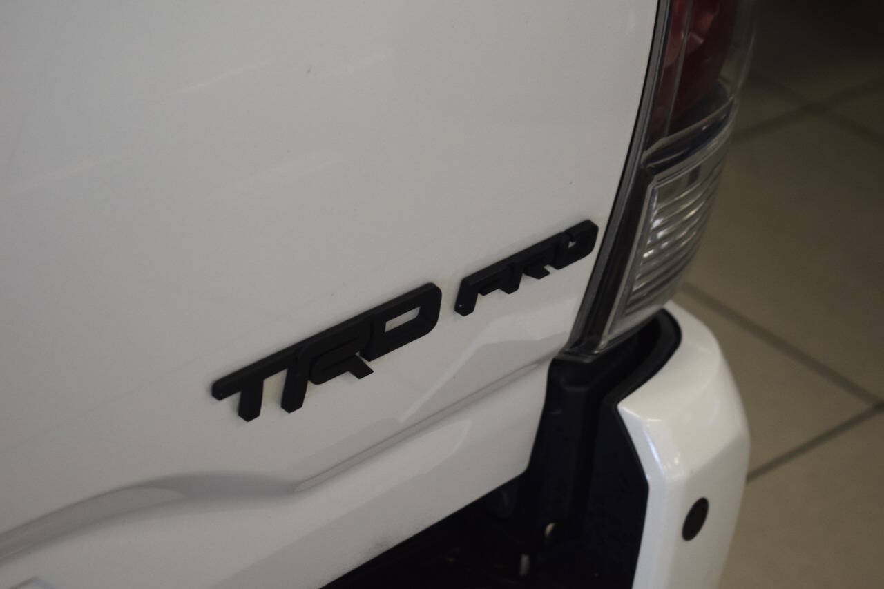 Used 2017 Toyota Tacoma TRD Pro AWD/4WD image 55