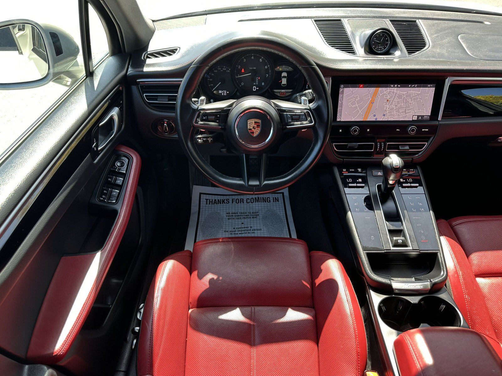Used 2023 Porsche Macan AWD/4WD image 15