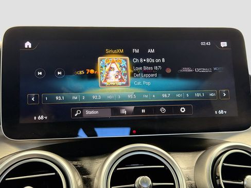 Used 2020 Mercedes-Benz GLC 300 GLC 300 image 9