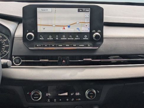 Used 2024 Mitsubishi Outlander SE image 18