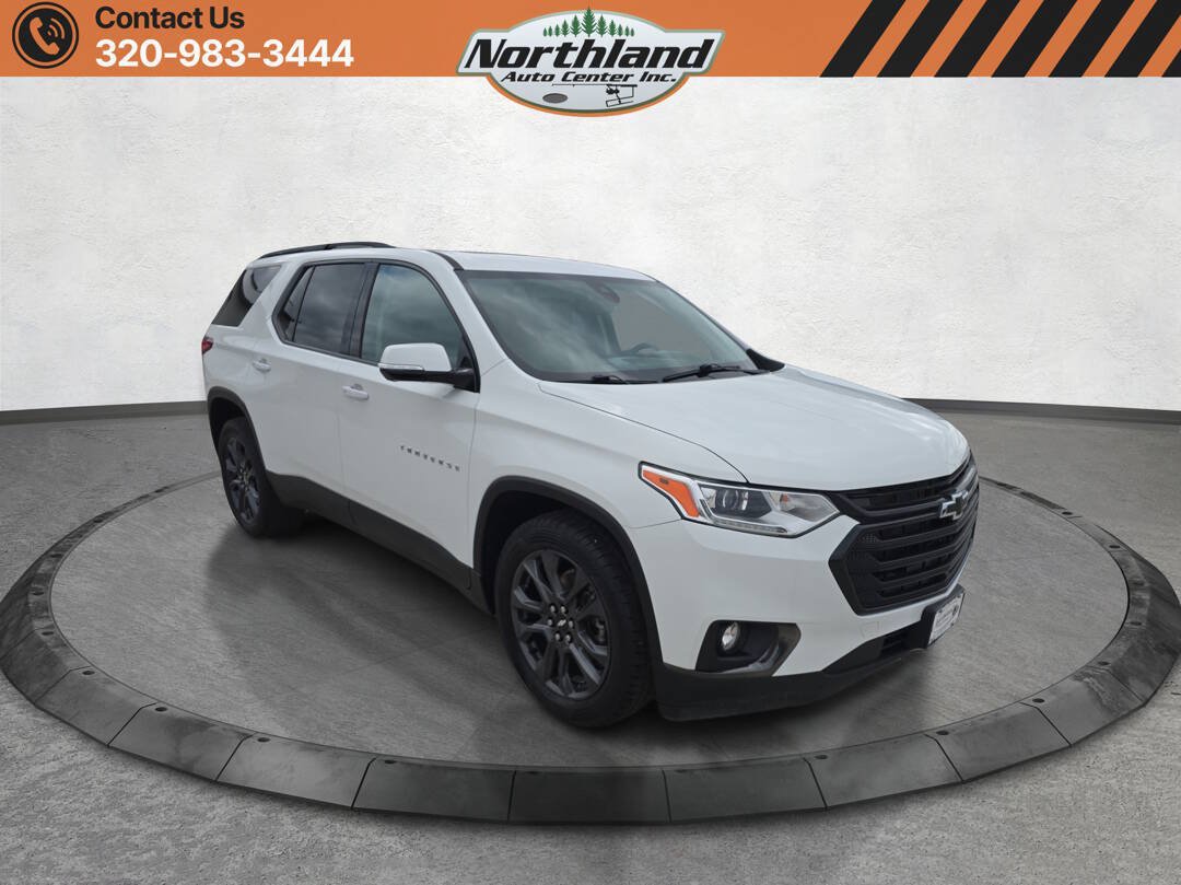 Used 2020 Chevrolet Traverse RS w/ LPO, Floor Liner Package AWD/4WD image 3