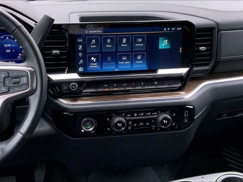 Used 2023 Chevrolet Silverado 1500 LT image 7