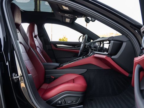 Certified 2026 Porsche Panamera 4 AWD/4WD image 41