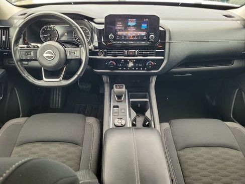 Certified 2023 Nissan Pathfinder SV w/ SV Premium Package AWD/4WD image 15