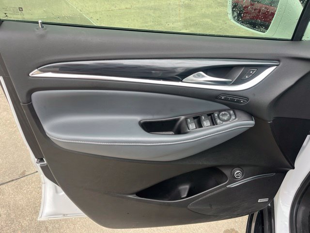 Used 2018 Buick Enclave Premium w/ Trailering Package FWD image 11
