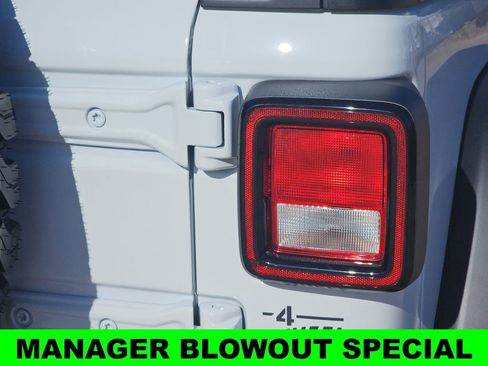 New 2026 Jeep Wrangler Unlimited Sport AWD/4WD image 40