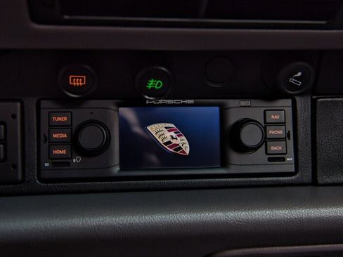 Used 1997 Porsche 911 Carrera image 27