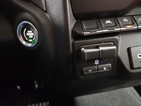 New 2026 Chevrolet Silverado 1500 Custom Trail Boss w/ LPO, Dark Essentials Package AWD/4WD image 31