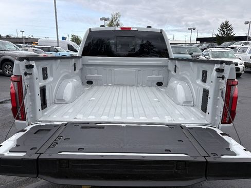 New 2026 Ford F150 Lariat w/ Equipment Group 502A High AWD/4WD image 8