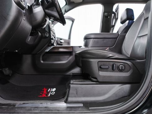 Used 2023 GMC Sierra 2500 SLT w/ SLT Convenience Package image 26