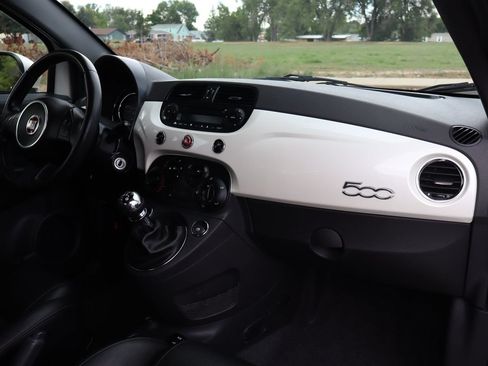 Used 2015 FIAT 500 Sport FWD image 17