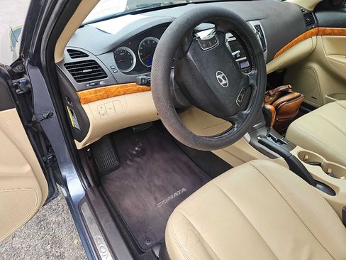 Used 2010 Hyundai Sonata Limited w/ Navigation Pkg 6 FWD image 12