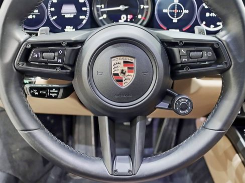 Used 2020 Porsche 911 Carrera S image 19