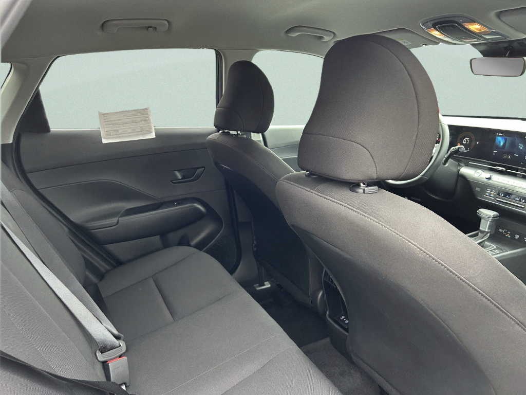 Certified 2024 Hyundai Kona SEL FWD image 21