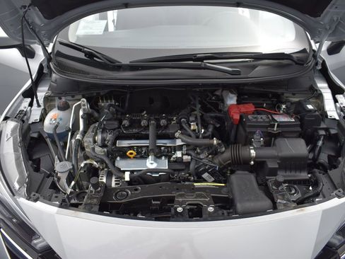 New 2025 Nissan Versa SV w/ Trunk Package image 5