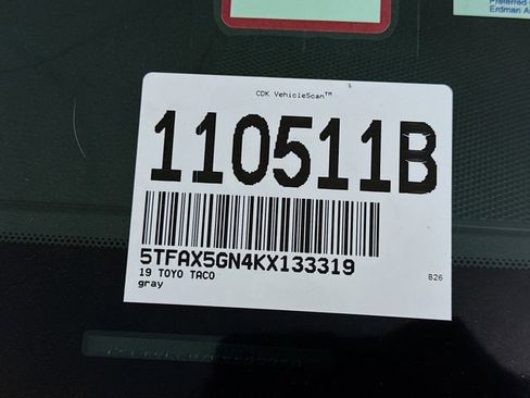 Certified 2019 Toyota Tacoma SR5 image 29