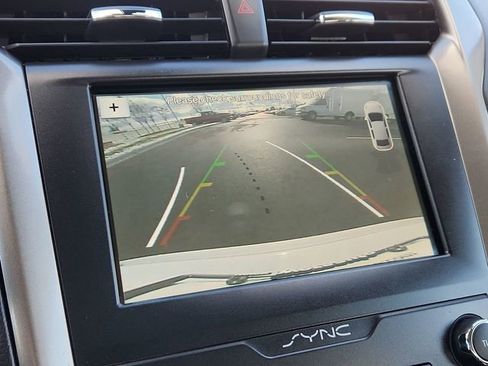 Used 2019 Ford Fusion SE image 42