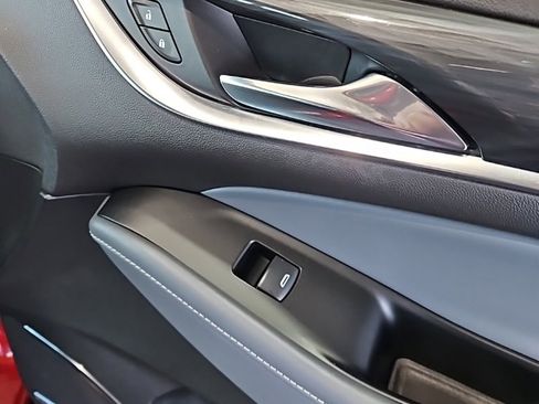 Used 2024 Buick Enclave Premium image 12