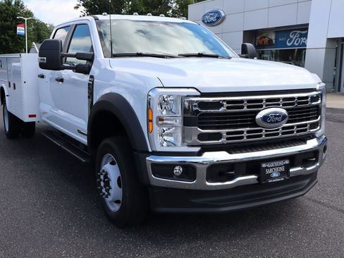 Used 2025 Ford F550 4x4 Crew Cab Super Duty image 2