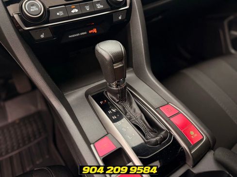 Used 2018 Honda Civic EX image 13