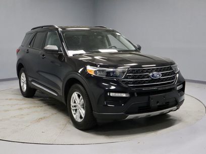 Certified 2022 Ford Explorer XLT w/ Equipment Group 202A