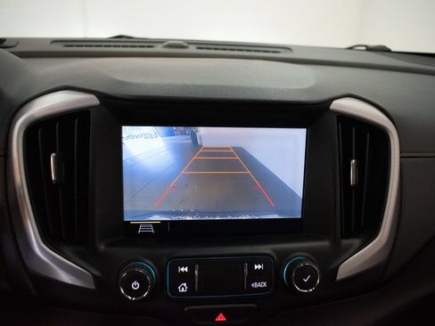 Used 2020 GMC Terrain SLE w/ Driver Convenience Package AWD/4WD image 16