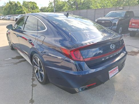 Used 2021 Hyundai Sonata SEL Plus w/ Tech Package FWD image 4