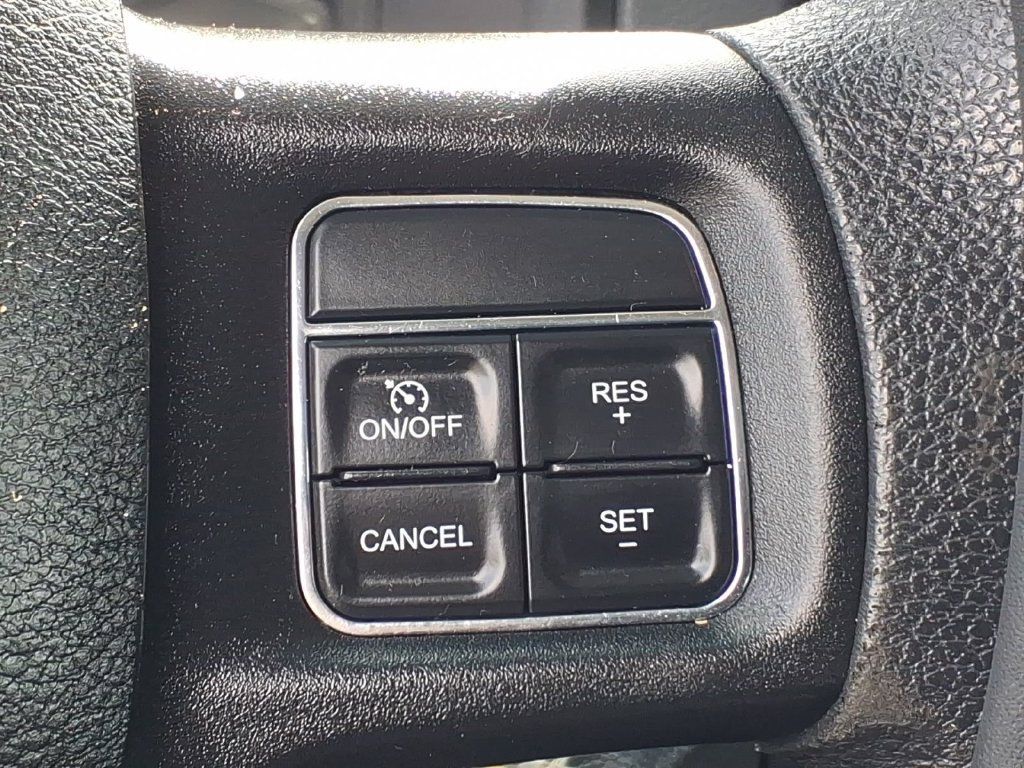 Used 2018 RAM 3500 Tradesman w/ Chrome Appearance Group AWD/4WD image 11