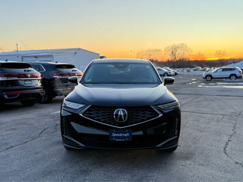 Used 2025 Acura MDX image 2