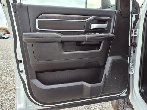 Used 2024 RAM 2500 Big Horn w/ Bed Utility Group image 25