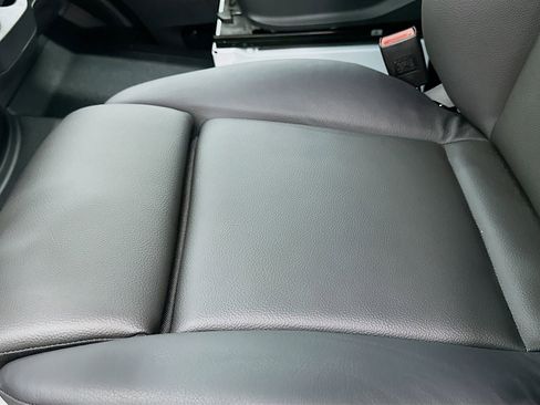 Used 2026 Mercedes-Benz Sprinter 144 Cargo image 19